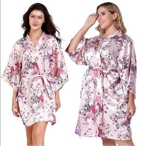 Floral Pink Satin Kimono Robe Size Medium